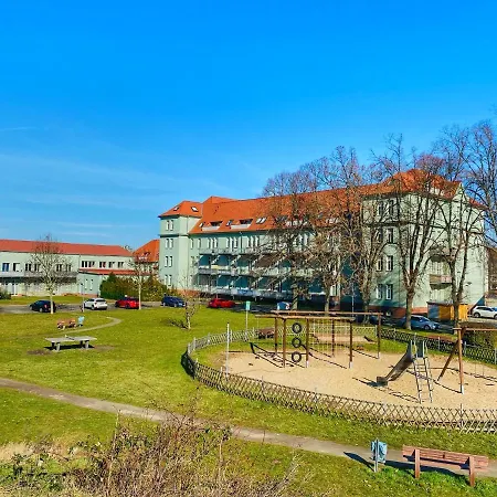 City-Apartment Fuer Geniesser Mit Schoener Terrasse Magdeburg Exterior photo